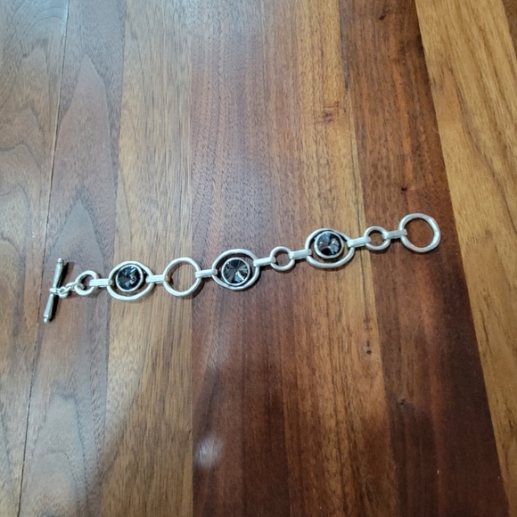 Silver Pewter Colored Circle Bracelet with Gray Charcoal Crystals - Picture 5 of 9